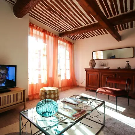 La Maison De Lucile * Azille